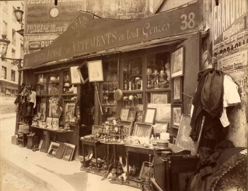 Brocanteur 38 rue Descartes, 1909.