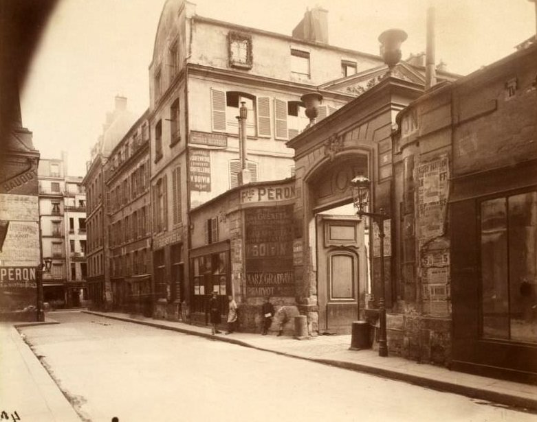 Hotel de Montmorency – Rue de Montmorency 5, 1900.