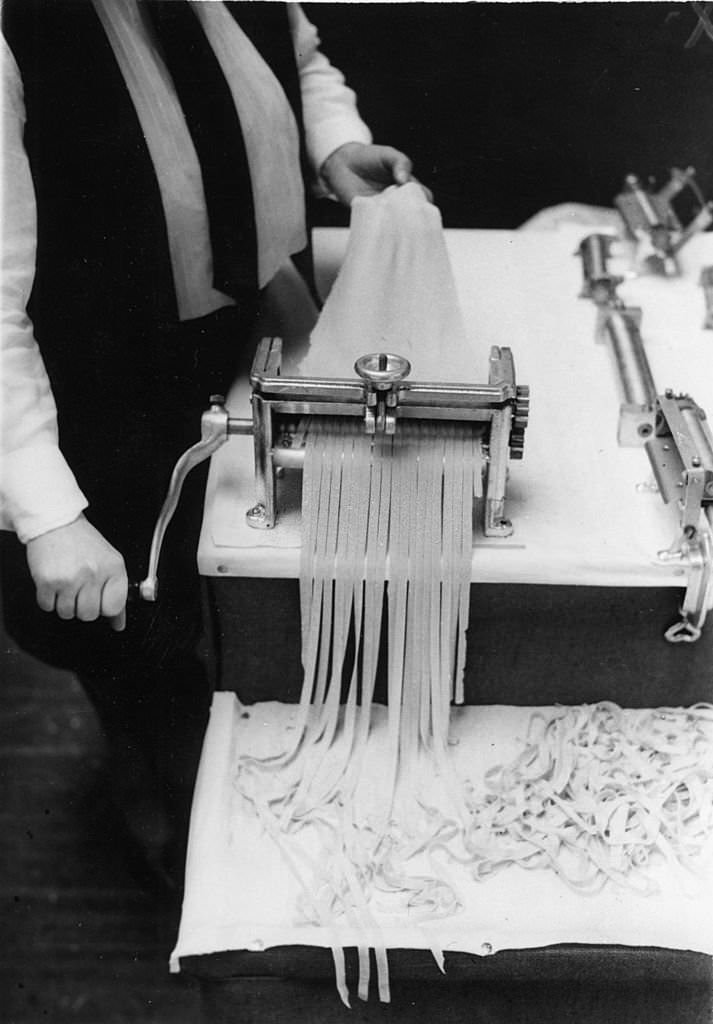 Pasta machine at the fair of the hotel and restaurant industry in Berlin, 1936