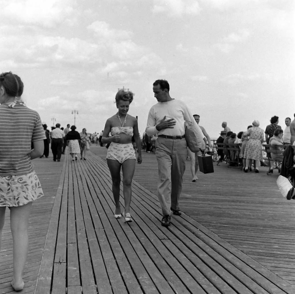 People being ticketed for 'Indecent Exposure' at Rockaway Beach of New York City, 1946