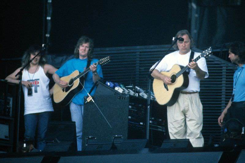 Pink Floyd's Famous Floating Concert in Venice that forced the City Council to Resign, 1989