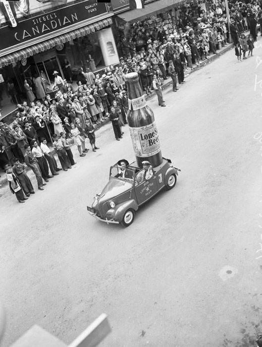 Trade Day Parade with Lone Star Beer float, 1941