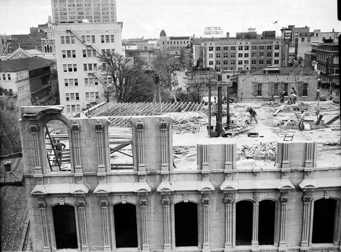 Demolition of the Kampmann Bank Building, 1940