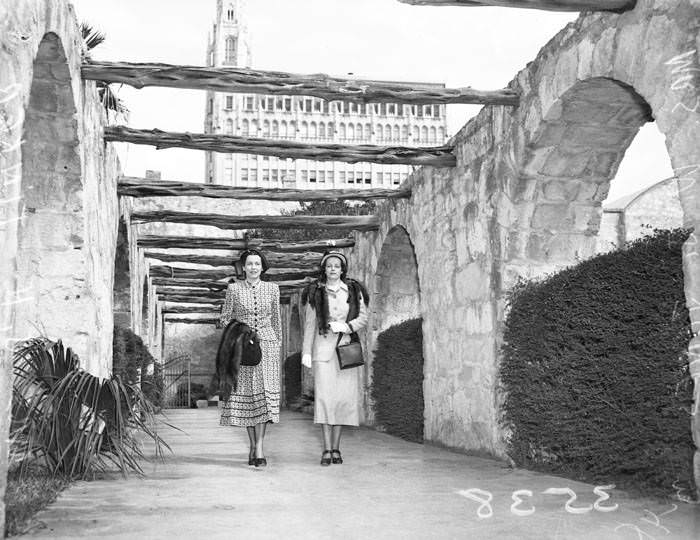 Mrs. J.H. Tinker and Mrs. W.J. Jones posed at Alamo in San Antonio, 1948