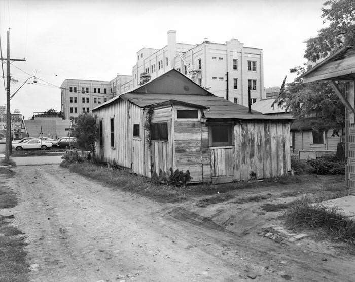 Back of house at southwest corner of Columbus Street and Dinero Alley, San Antonio, 1982