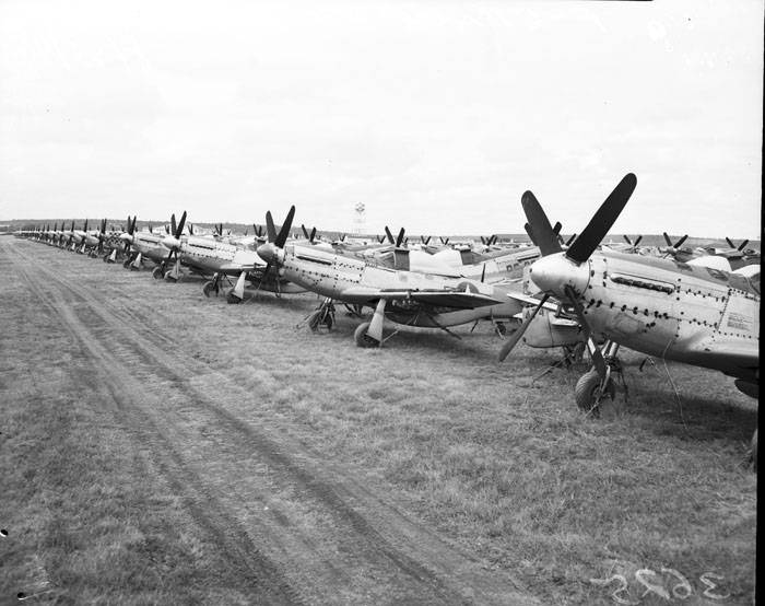 F-5 fighter airplanes at Kelly Air Force Base, 1948