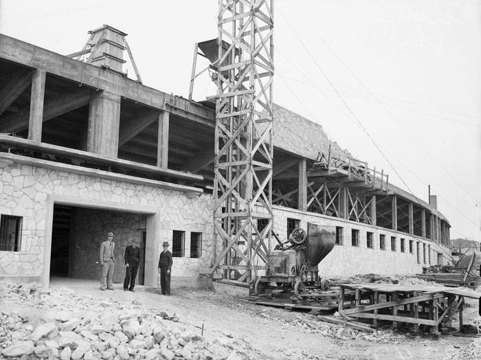 East entrance to Alamo Stadium during construction, 1940
