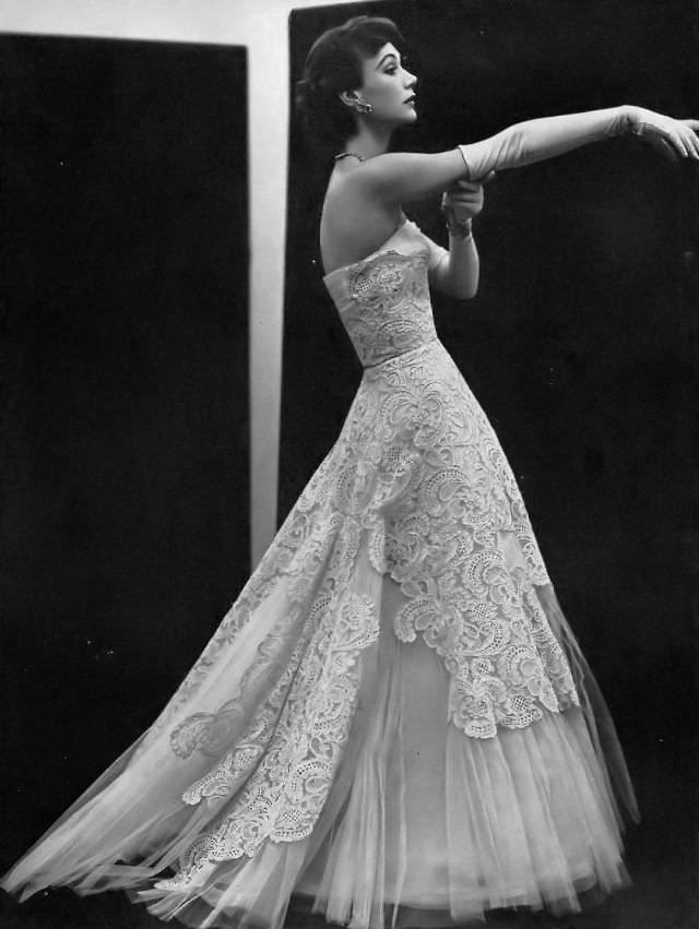 Sophie Malgat in lace and tulle evening gown by Germaine Lecomte, 1953