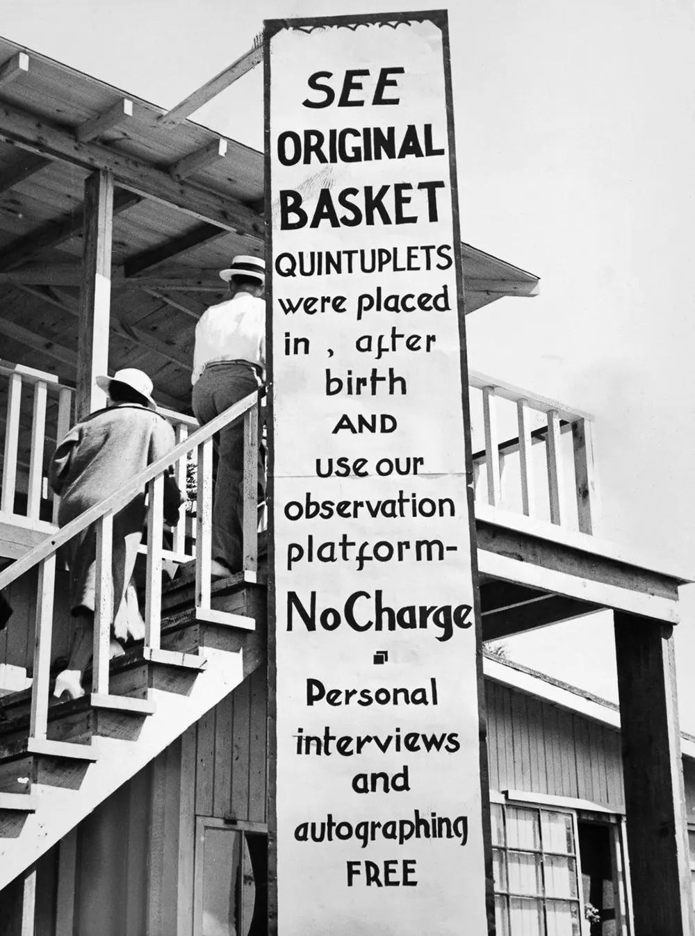 A sign for the observation platform at Quintland in Callander, Ontario, 1935.