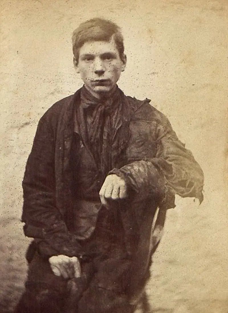 Robert Woodley, 18, was sentenced to 21 days hard labor for stealing hay on 17th November, 1870.
