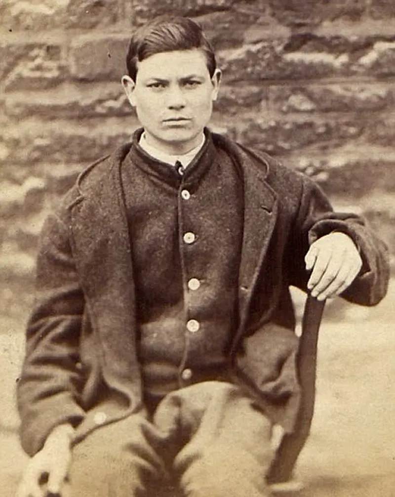 Henry Cox, 19, sentenced to two months of hard labor at Oxford Castle Prison for stealing, March 10 1870.