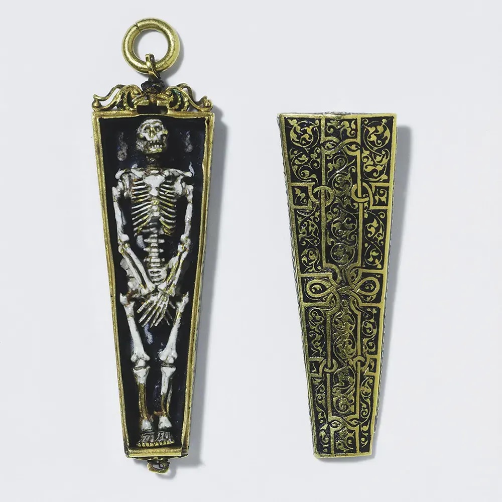 A memento mori pendant (circa 1540) found in England paints a vivid picture of mortality.
