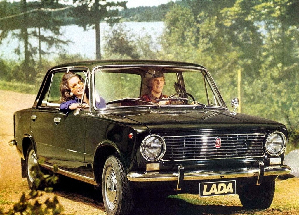 Stunning Vintage Advertisements of Soviet Cars from the 1970s and 1980s