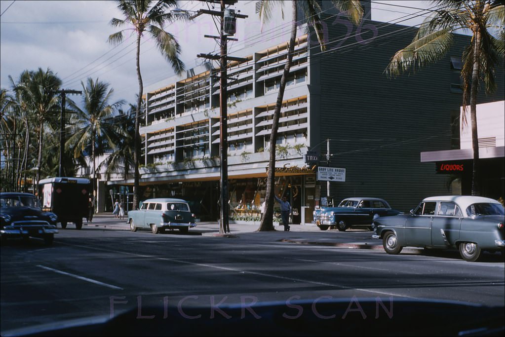 Mauka side of Kalakaua Avenue at Royal Hawaiian Avenue in Waikiki, 1954