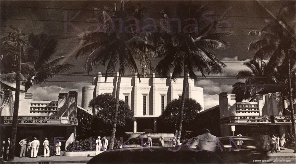 Looking across Kalakaua Avenue at the Waikiki Theater, 1945