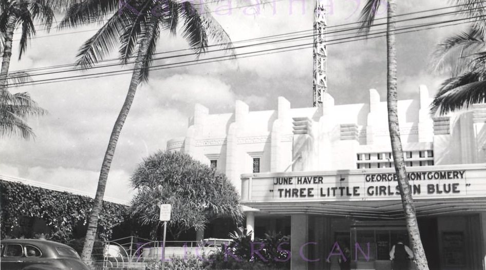 Art Deco Waikiki Theater on the mauka (inland) side of Kalakaua Avenue across from the Royal Hawaiian Hotel, 1946