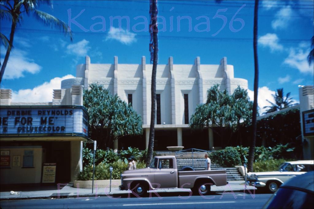 Art deco Waikiki Theater was a Kalakaua Avenue landmark for almost 70 years, 1959.