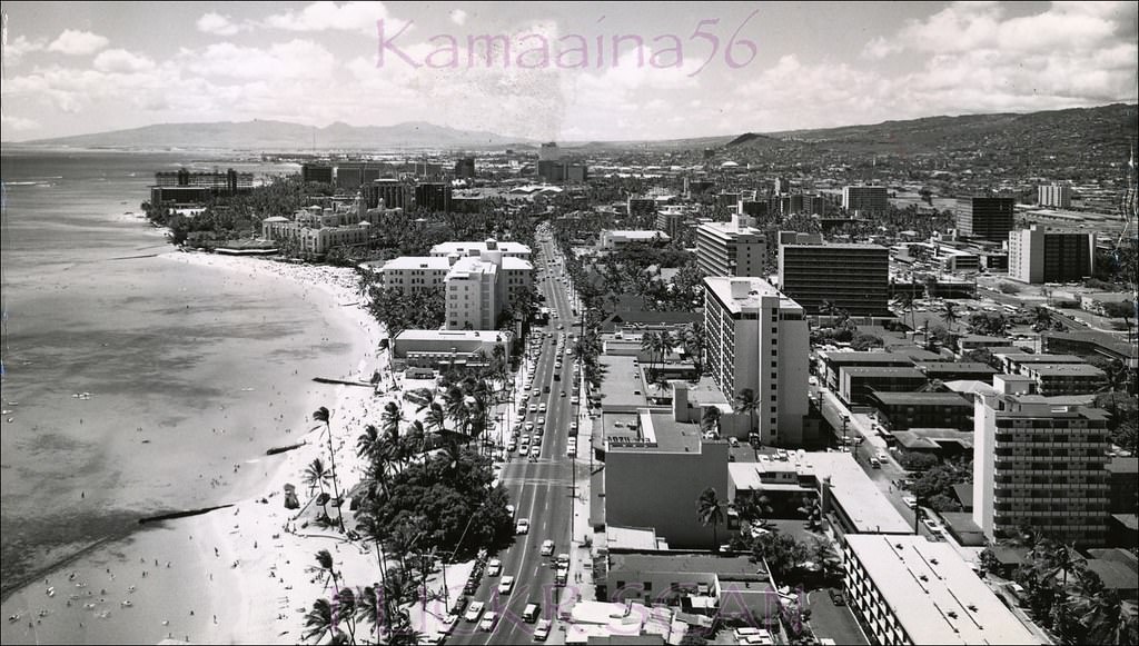 Waikiki Kalakaua Avenue, 1961
