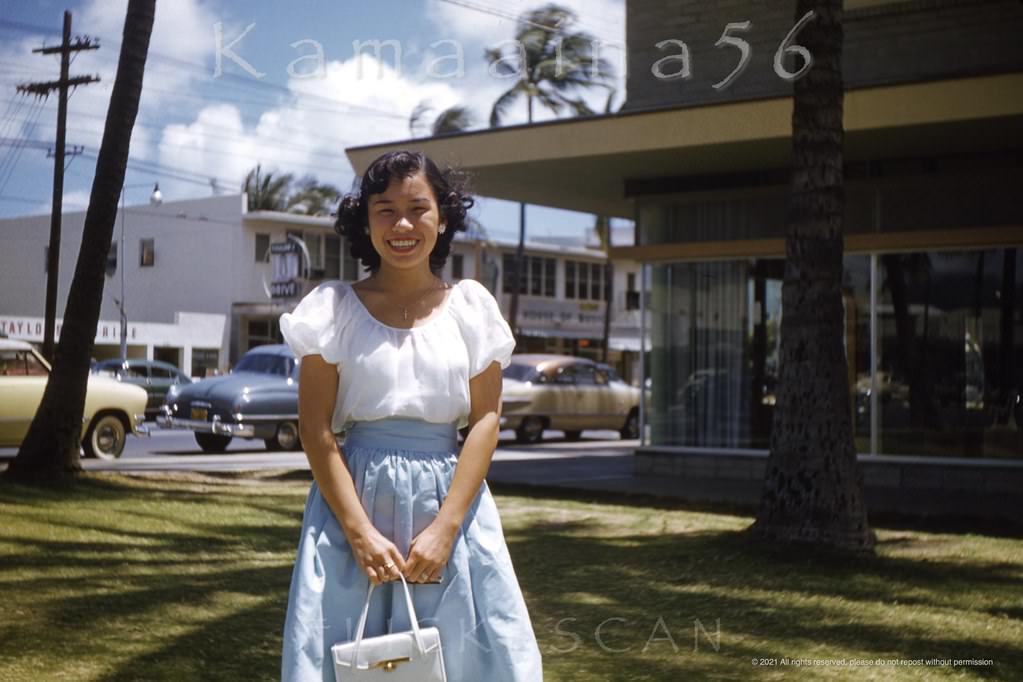 Kalakaua & Beachwalk Waikiki, 1952.