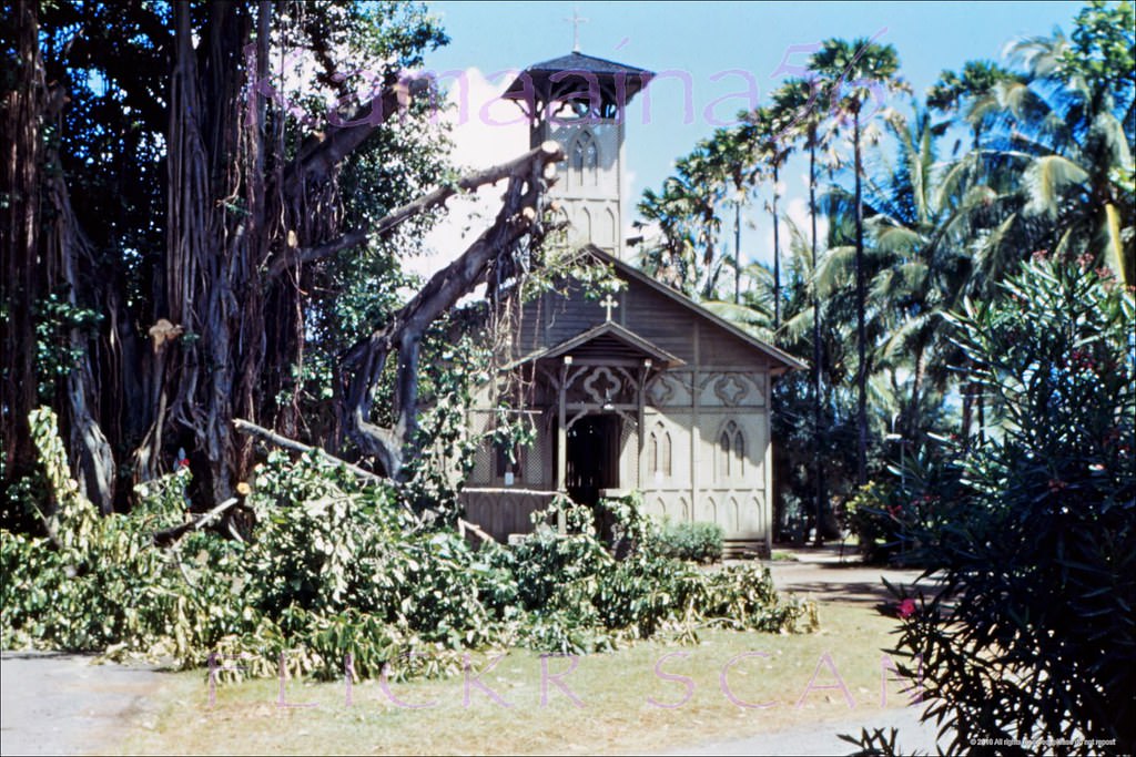 St. Augustine’s Catholic Church on the NW corner of Kalakaua and Ohua Avenues in Waikiki, 1949.