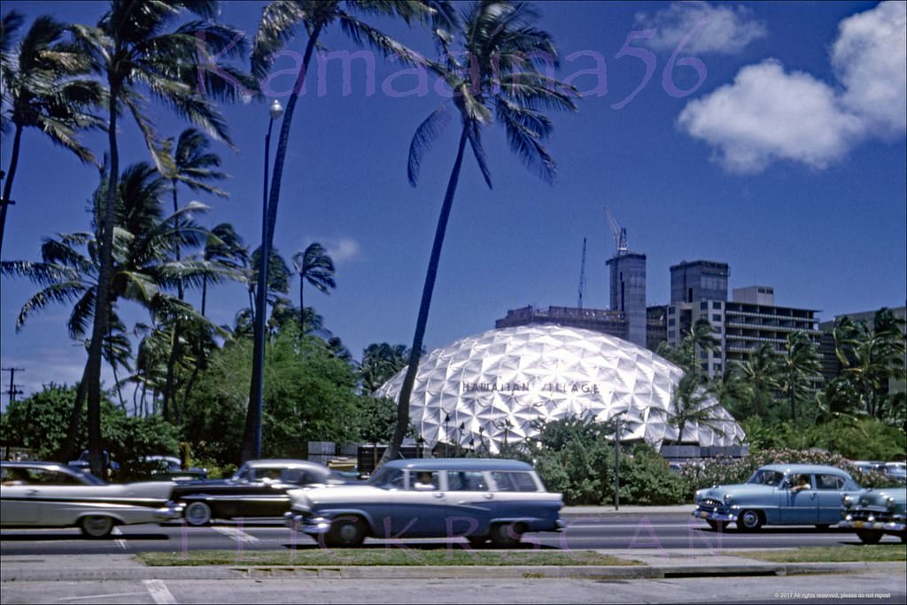 Looking across Ala Moana Blvd. from the Kalia/Ena Road intersection towards the pre-Hilton Hawaiian Village Hotel, 1960