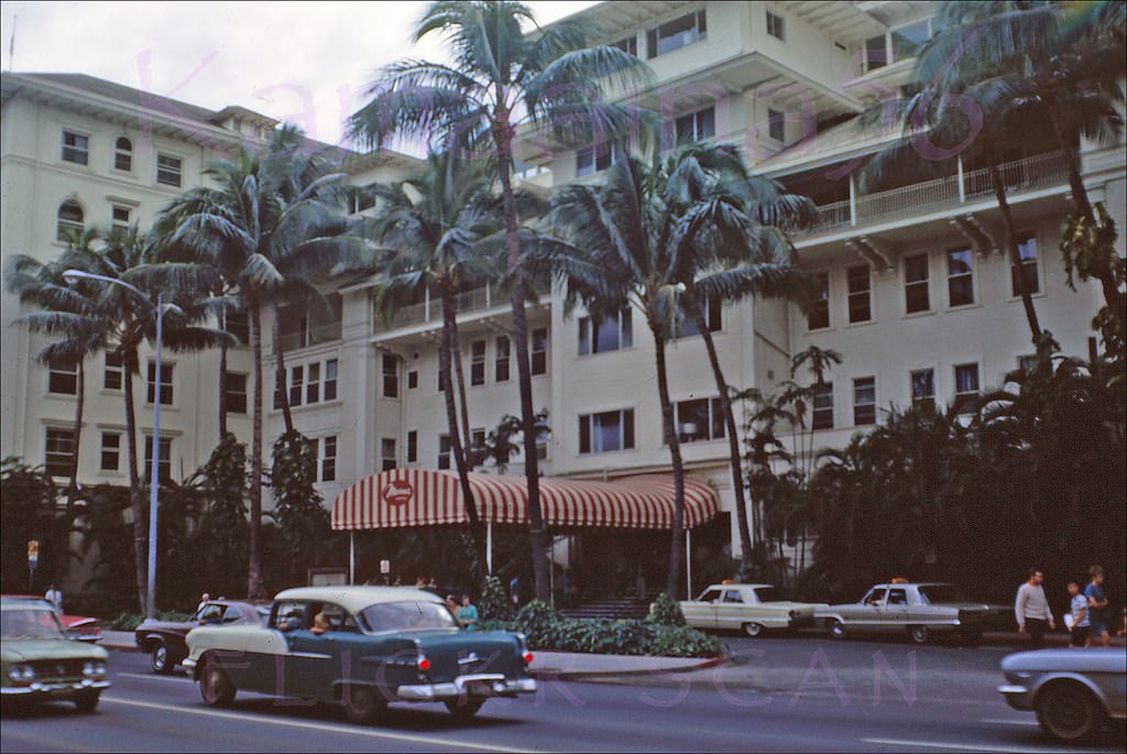 Afternoon at the Moana Hotel on Waikiki’s Kalakaua Avenue, 1969