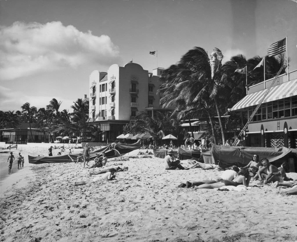 Outrigger Waikiki on the Beach, a club and hotel in Honolulu, 1940