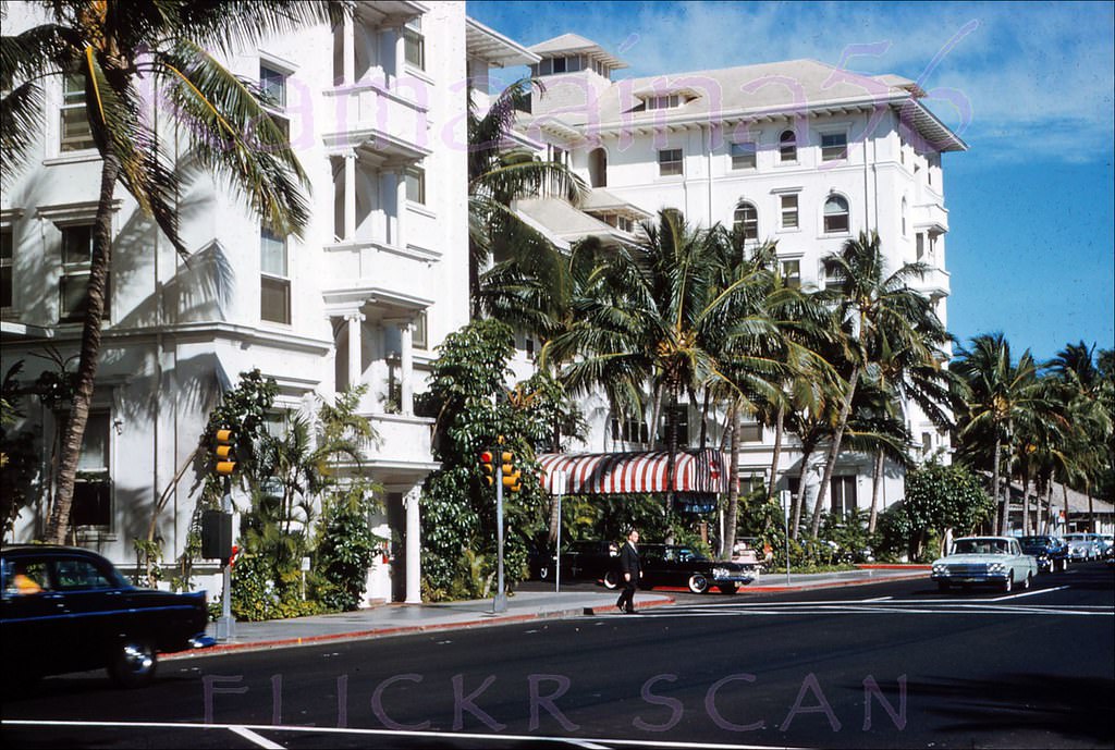 The venerable Moana Hotel seen from the corner of Kalakaua Avenue and Kaiulani, 1962