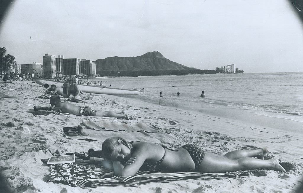 Sun on Waikiki, 1970s