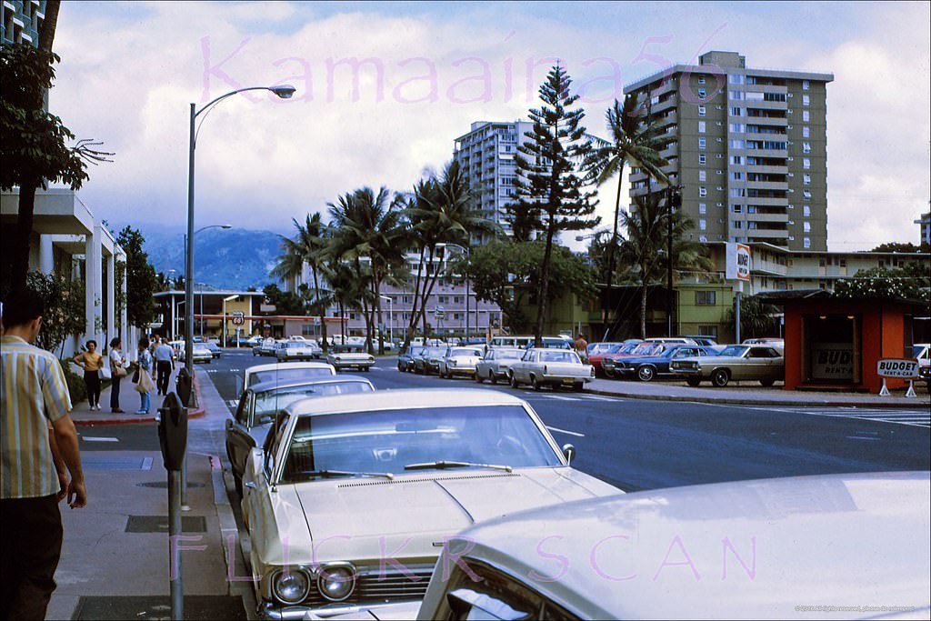Looking inland along Kaiulani Avenue from just before Koa Avenue in Waikiki, 1969