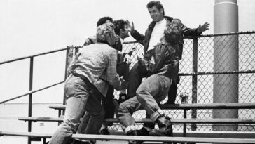 Grease 1978 behind-the-scenes