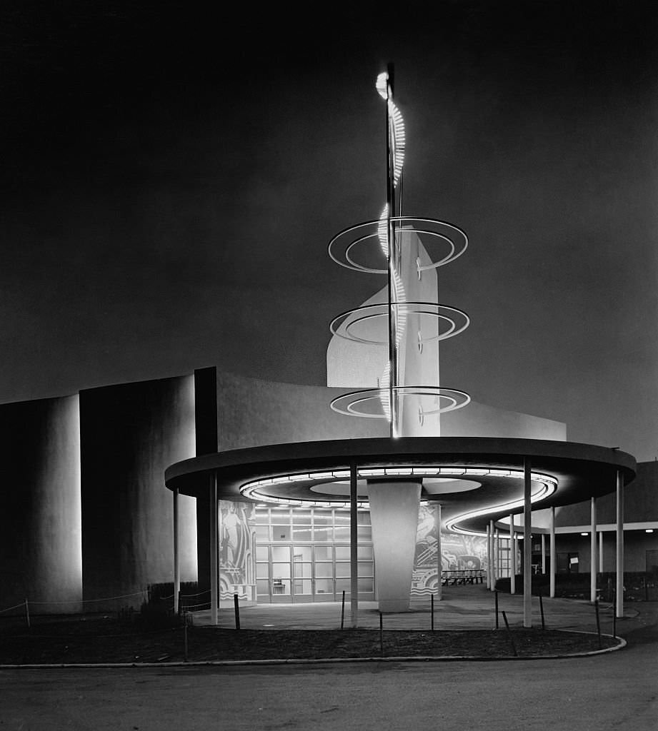 Decorative touches and unusual architecture disguise the GE power distribution plant at the 1939 New York World's Fair.