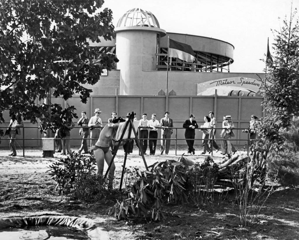 This woman is displaying her artistic talents with the NTG Sun Worshippers at the World's Fair, 1939