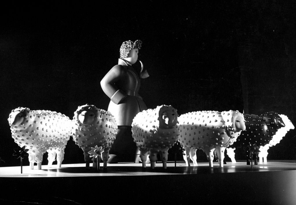 Exhibit featuring raw materials that go into making Ford automobiles, 1939 New York World’s Fair.