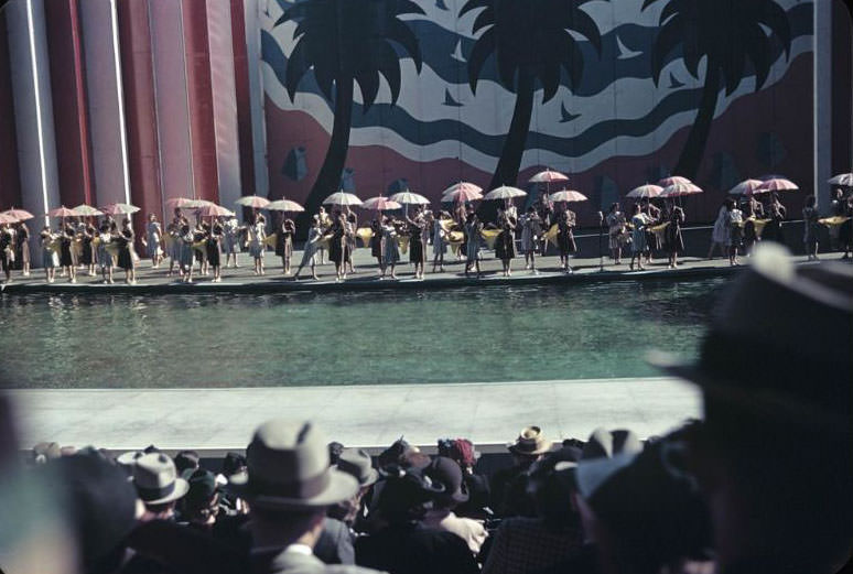 Amphitheater and Billy Rose Aquacade, 1939 New York World's Fair