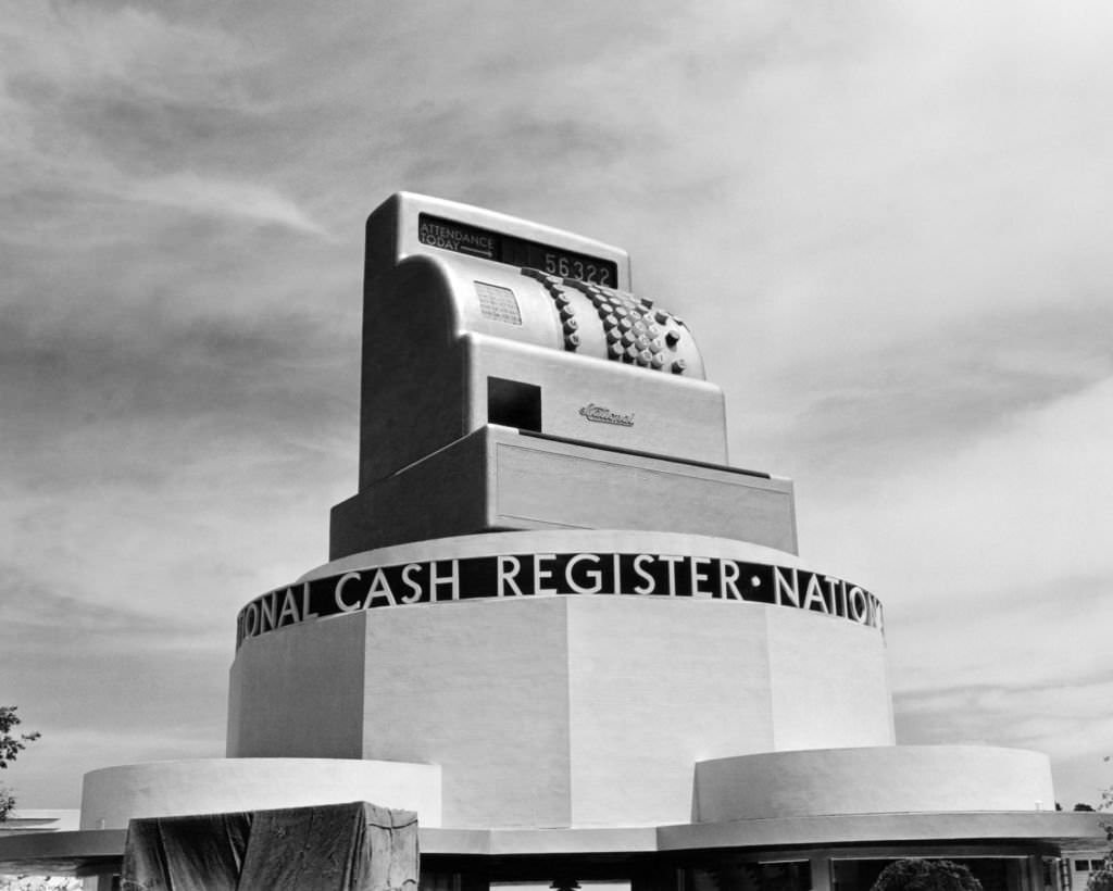 Giant Cash Register display, 1939