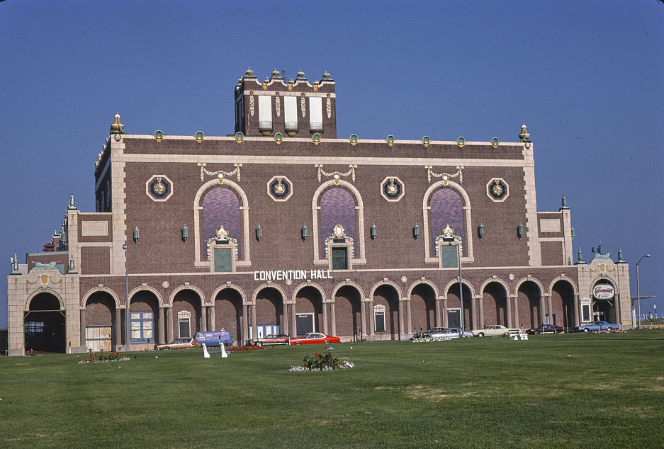 Paramount Theater, Asbury Park, New Jersey, 1978