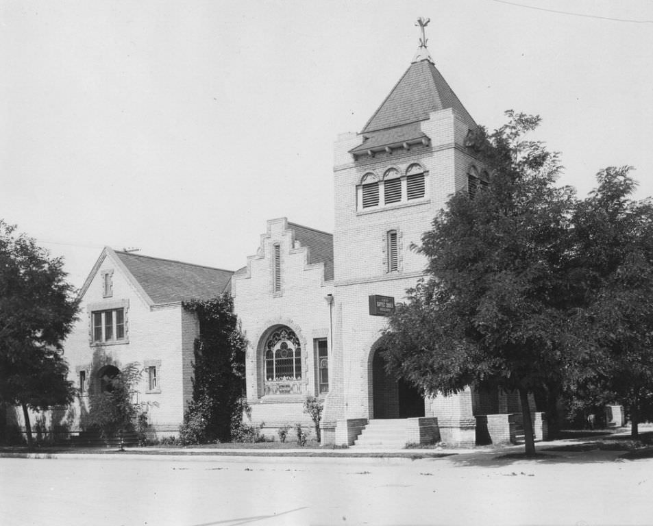 First Baptist Church, 20th and G Streets, William M. Collins, Pastor, 1905.