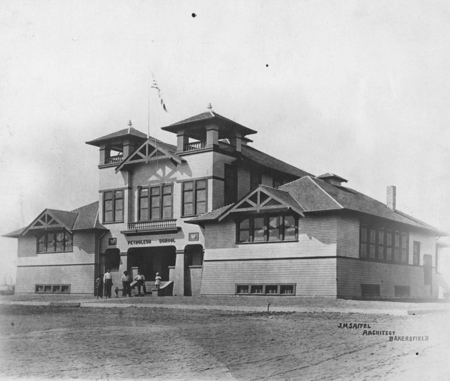 Petroleum School in the Kern River Oil Field; J.M. Saffe, Architect, Bakersfield, 1900