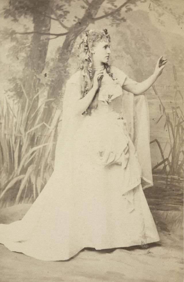 Christina Nilsson: Life story and Fabulous Photos of the Victorian Era’s Most Famous Divas