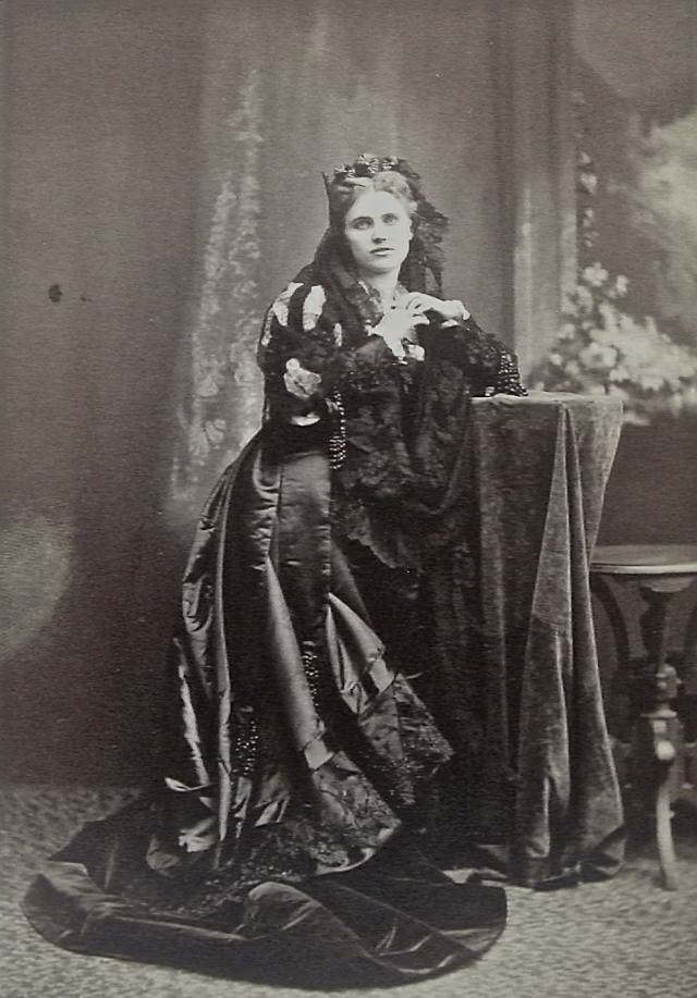 Christina Nilsson: Life story and Fabulous Photos of the Victorian Era’s Most Famous Divas