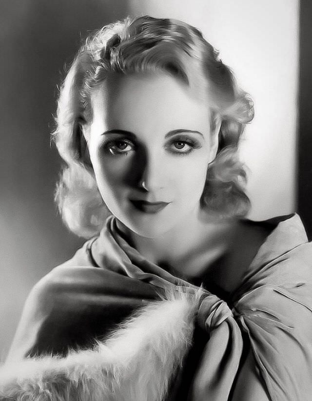 Carole Lombard, 1929