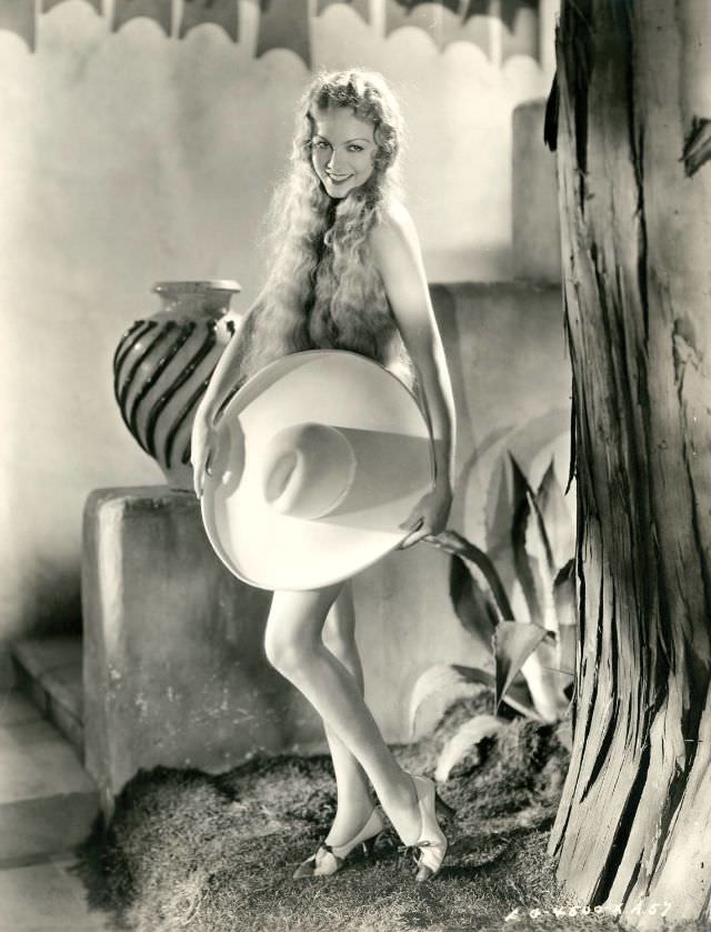 Clare Dodd, 1930s