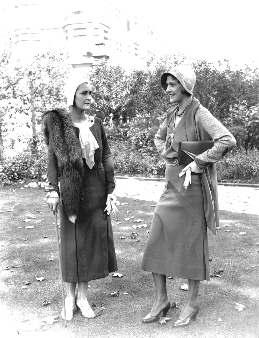 Two women modelling fashionable outfits for Ascot, 1925