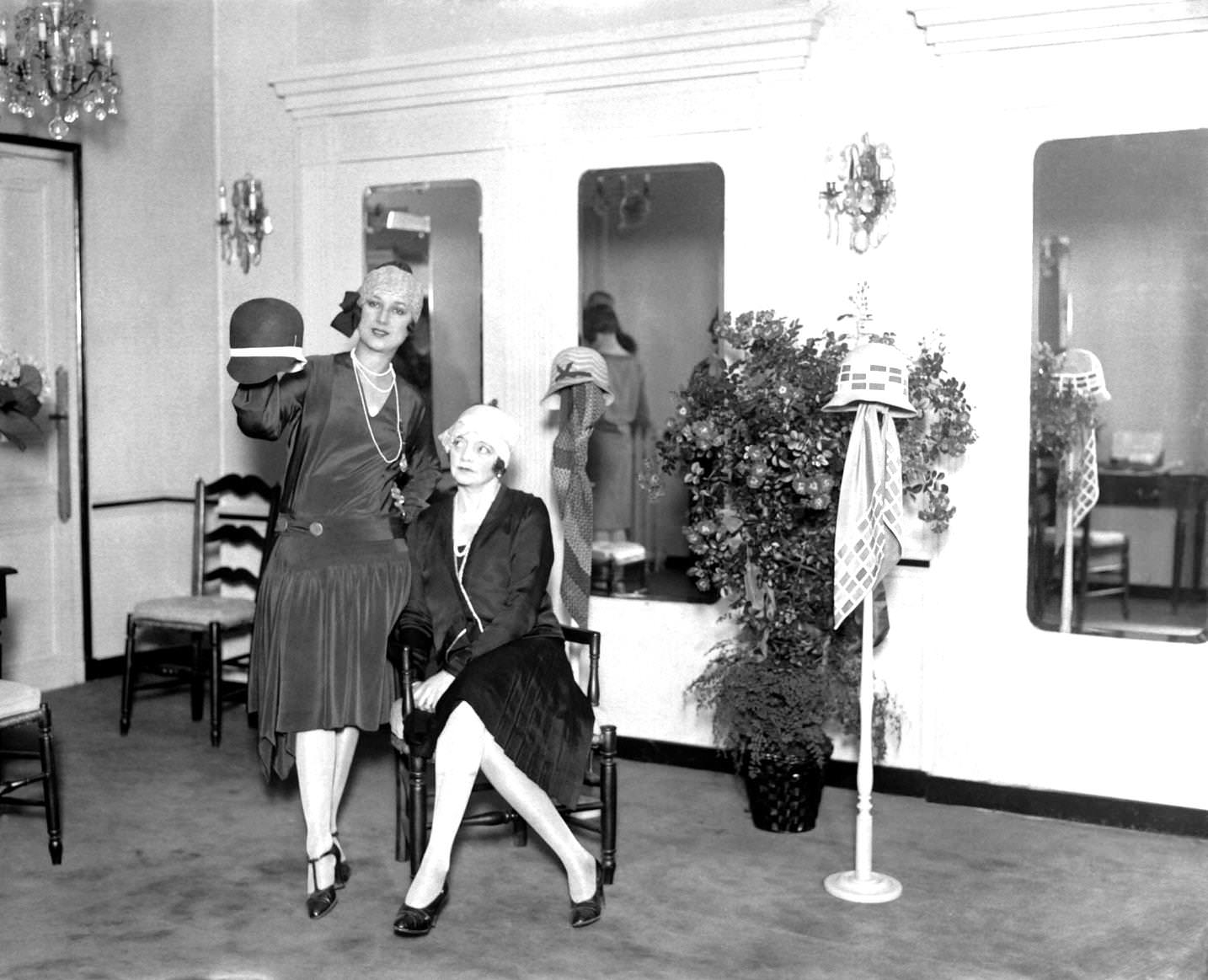 Lady Walton at her stylist's, 1920