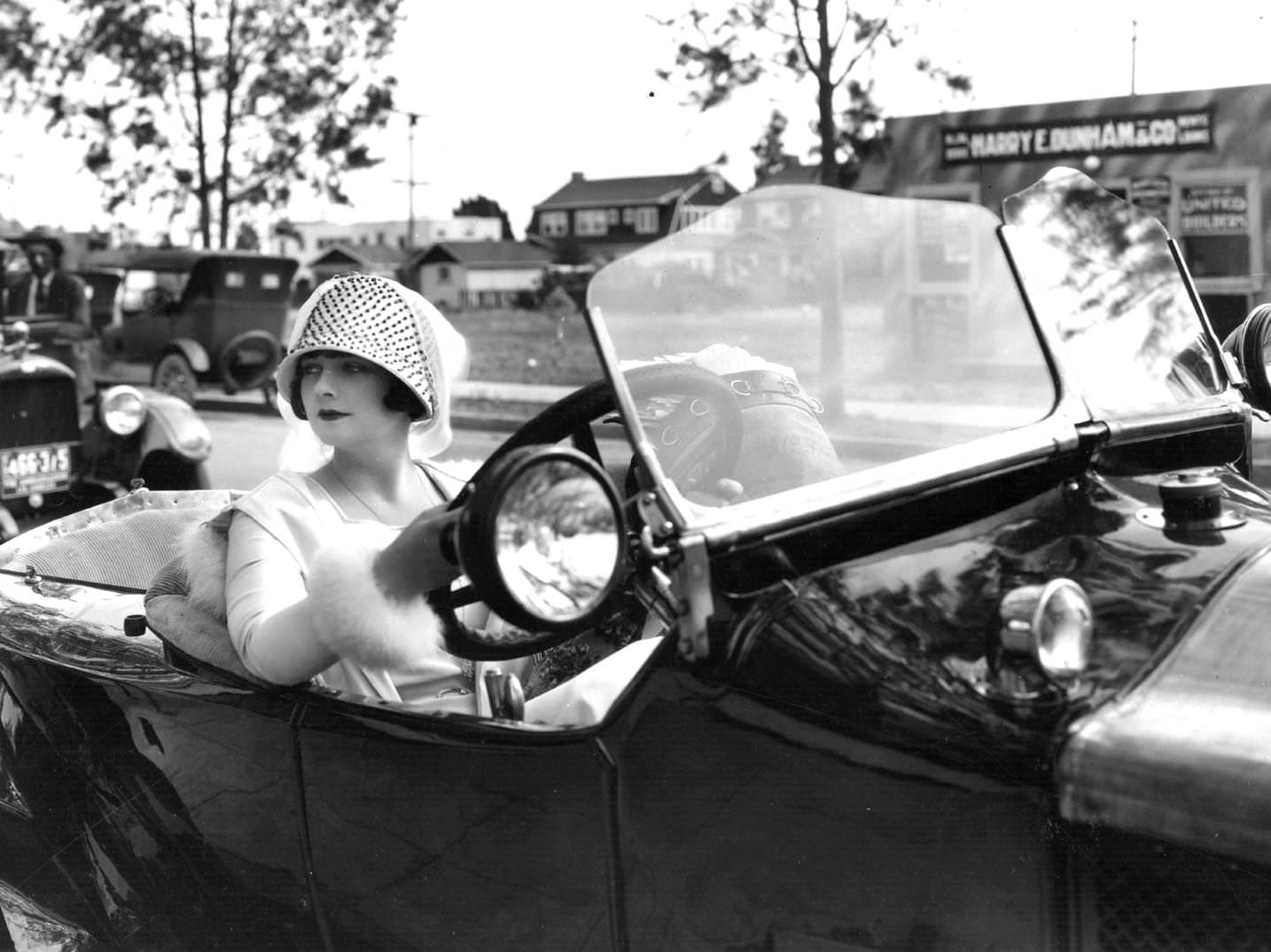 American silent star Alice Terry , the screen name of Alice Taafe, drives to the studio where she will be working on the MGM film 'The Great Divide', 1924