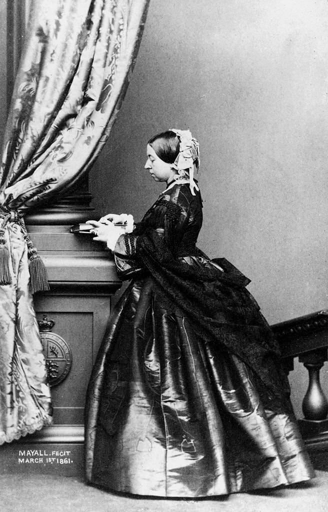 Carte-de-visite by Mayall of Queen Victoria (1819-1867) in crinolines, 1861