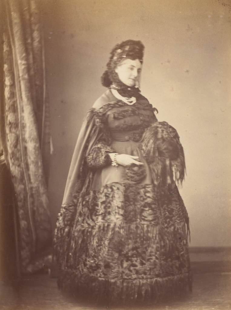 Le Caracul (L'Astrakhan), 1860s.