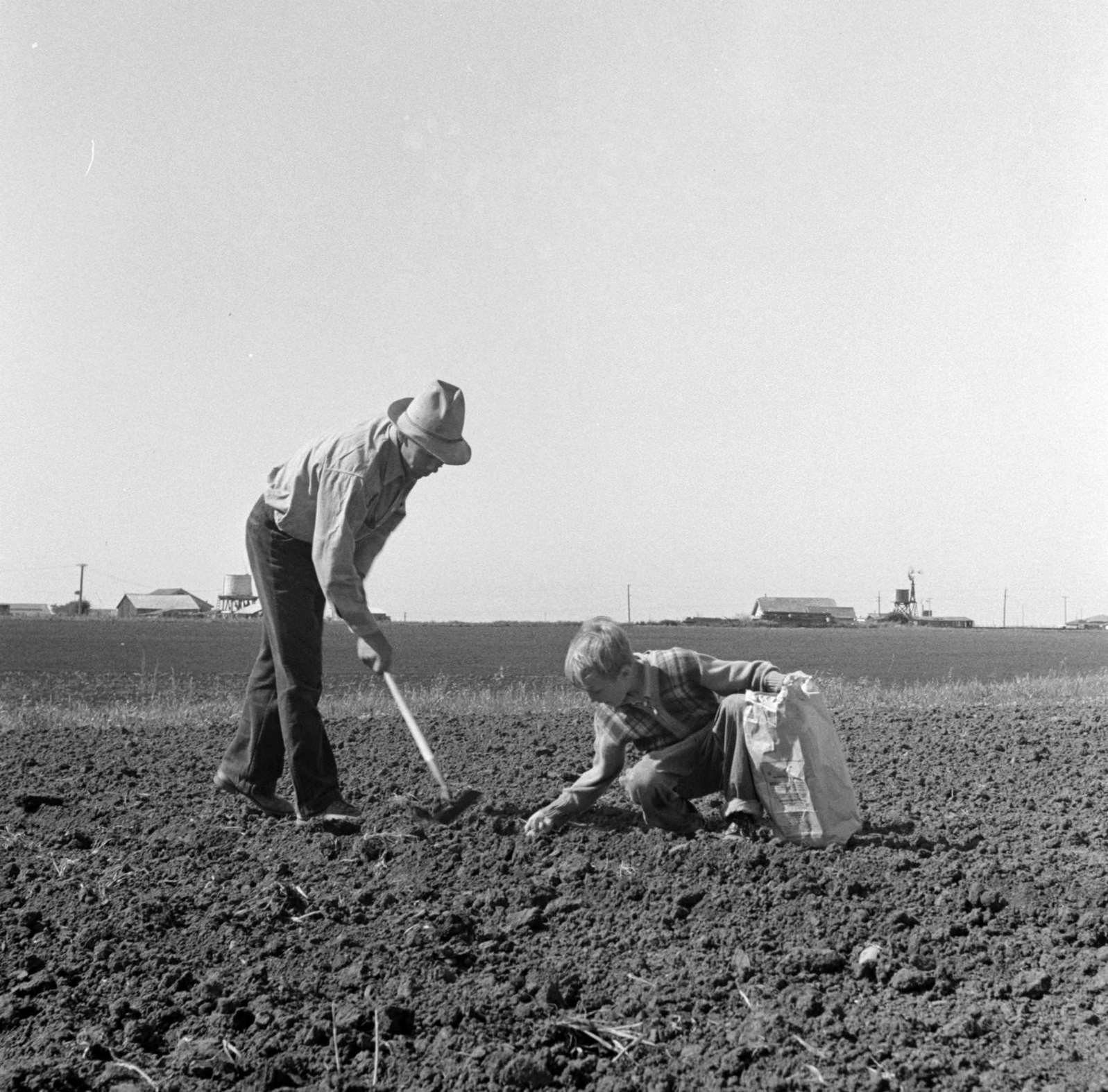 Abandoned Farm in the Dustbowl, Coldwater District, near Dalhart, Texas, 1938