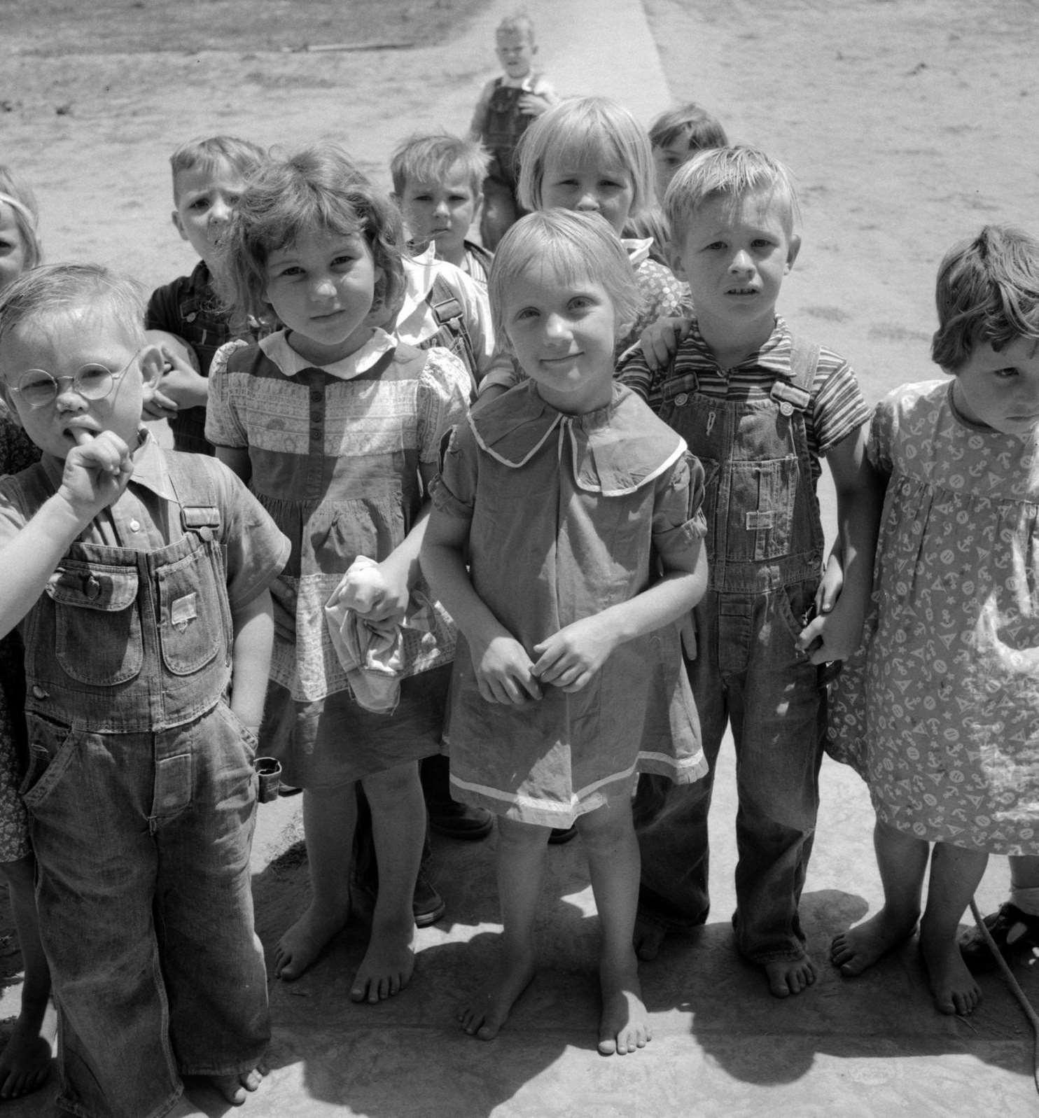 Farm Security Administration camp for migrant agricultural workers, Tulare County, 1938